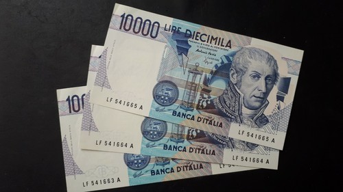Lot lire banknotes - lot,