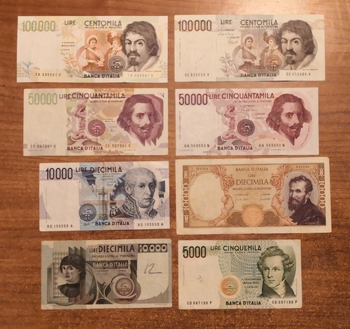 Lot italian banknotes as - italian,